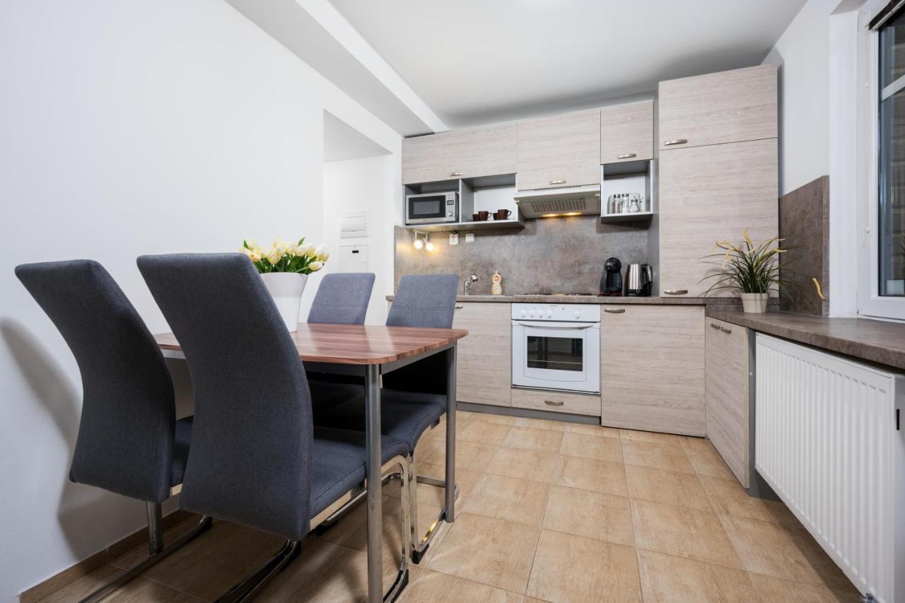 Apartma Sungarden Liberec Exteriör bild